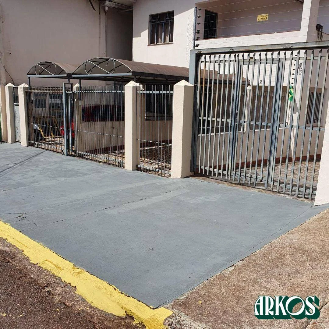 Apartamento a 3 quadras do Shopping Catuai