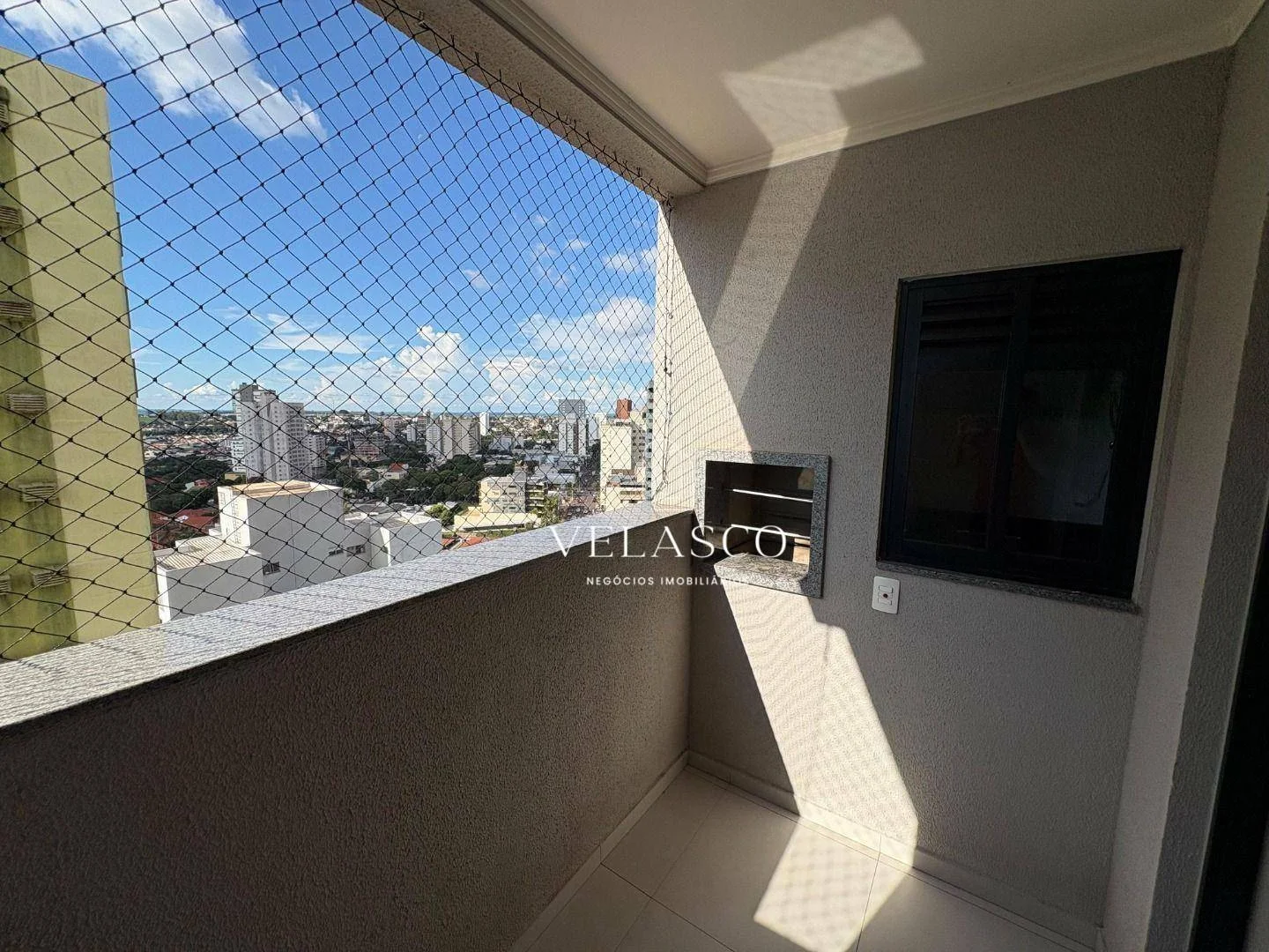 Apartamento semimobiliado no Ed. Isaac Newton, 63 m² por R$ 598.000 - Centro - Cascavel/PR