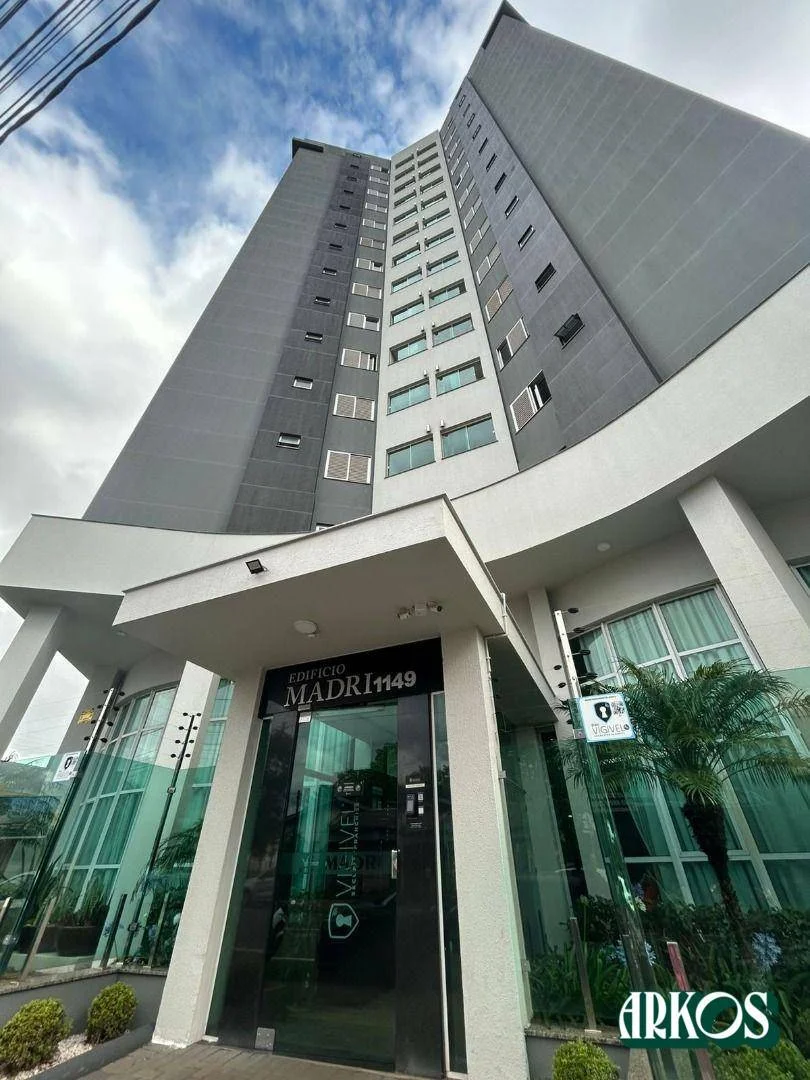Apartamento no Edifício Madri – Localização Privilegiada!