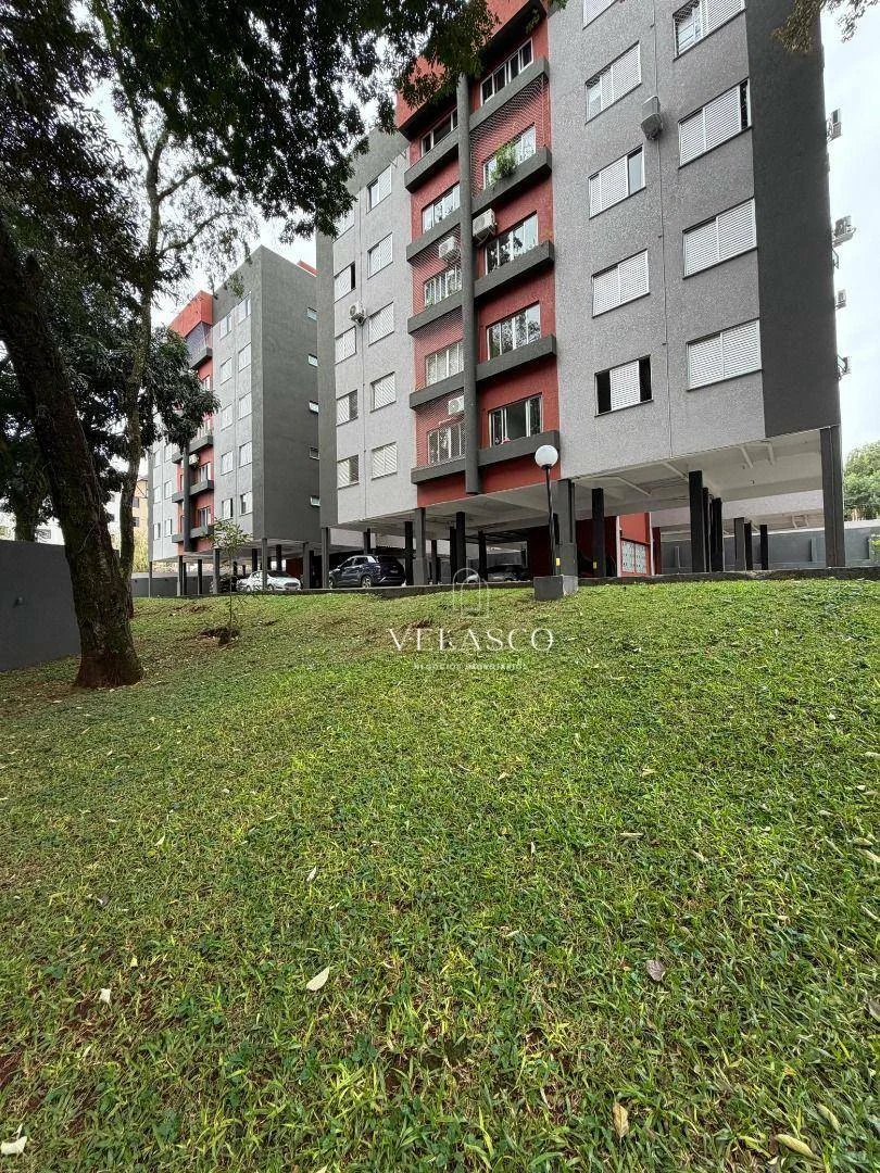 Apartamento com 2 dormitórios à venda, 69 m² por R$ 345.000 - Região do Lago 1 - Cascavel/PR