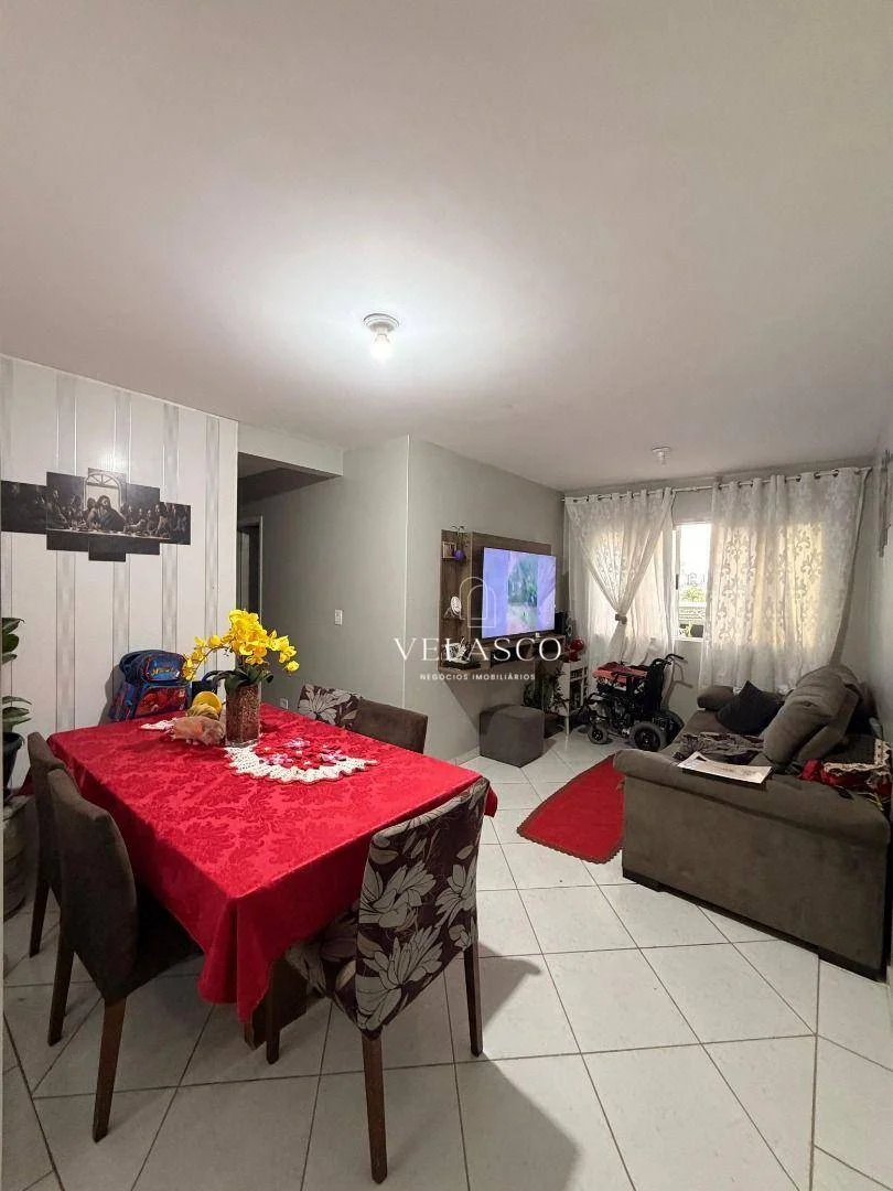 Apartamento com 2 dormitórios à venda, 69 m² por R$ 345.000 - Região do Lago 1 - Cascavel/PR