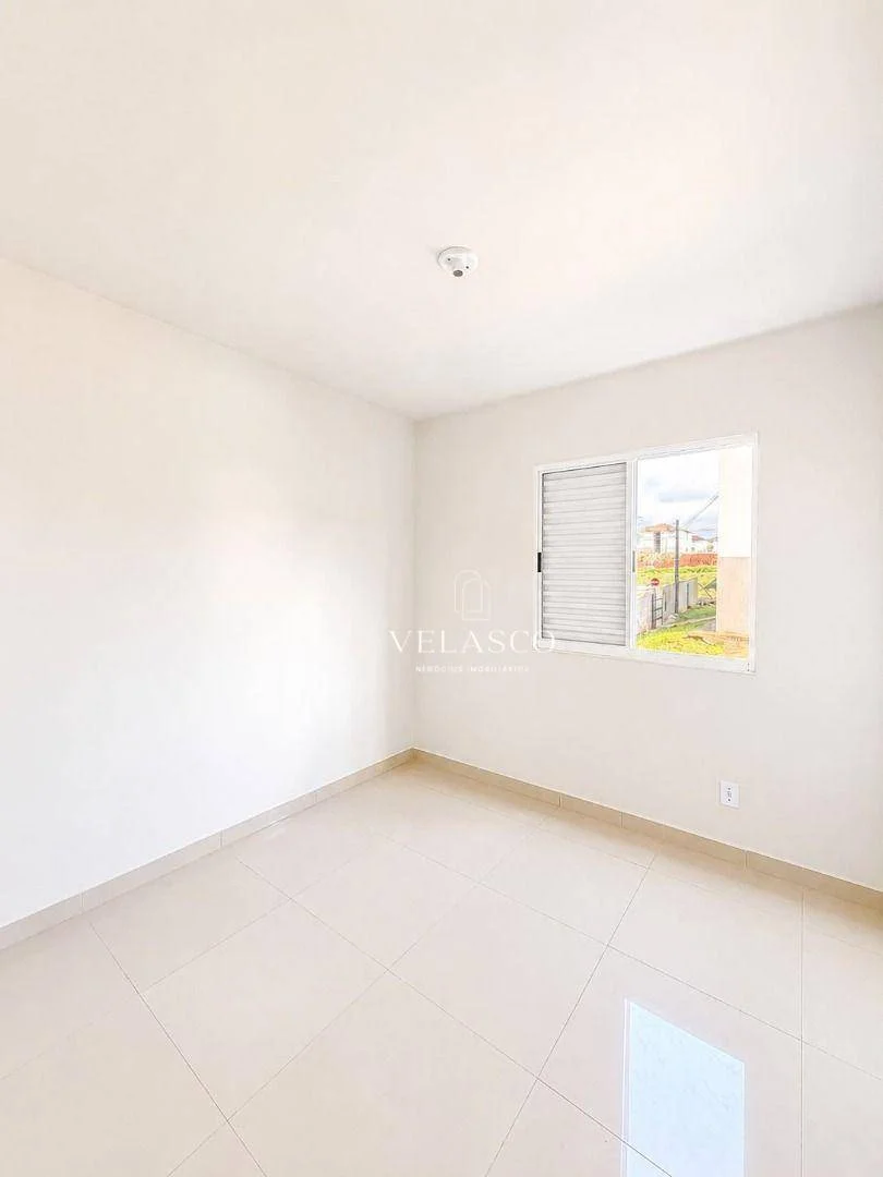 Apartamento com 2 dormitórios à venda, 44 m² por R$ 190.000,00 - Morumbi - Cascavel/PR