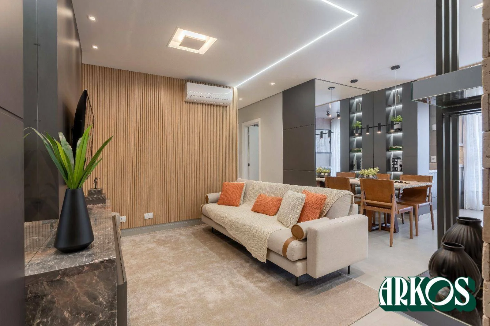 Apartamento com 3 dormitórios à venda, 79 m² por R$ 730.263 - Neva - Cascavel/PR