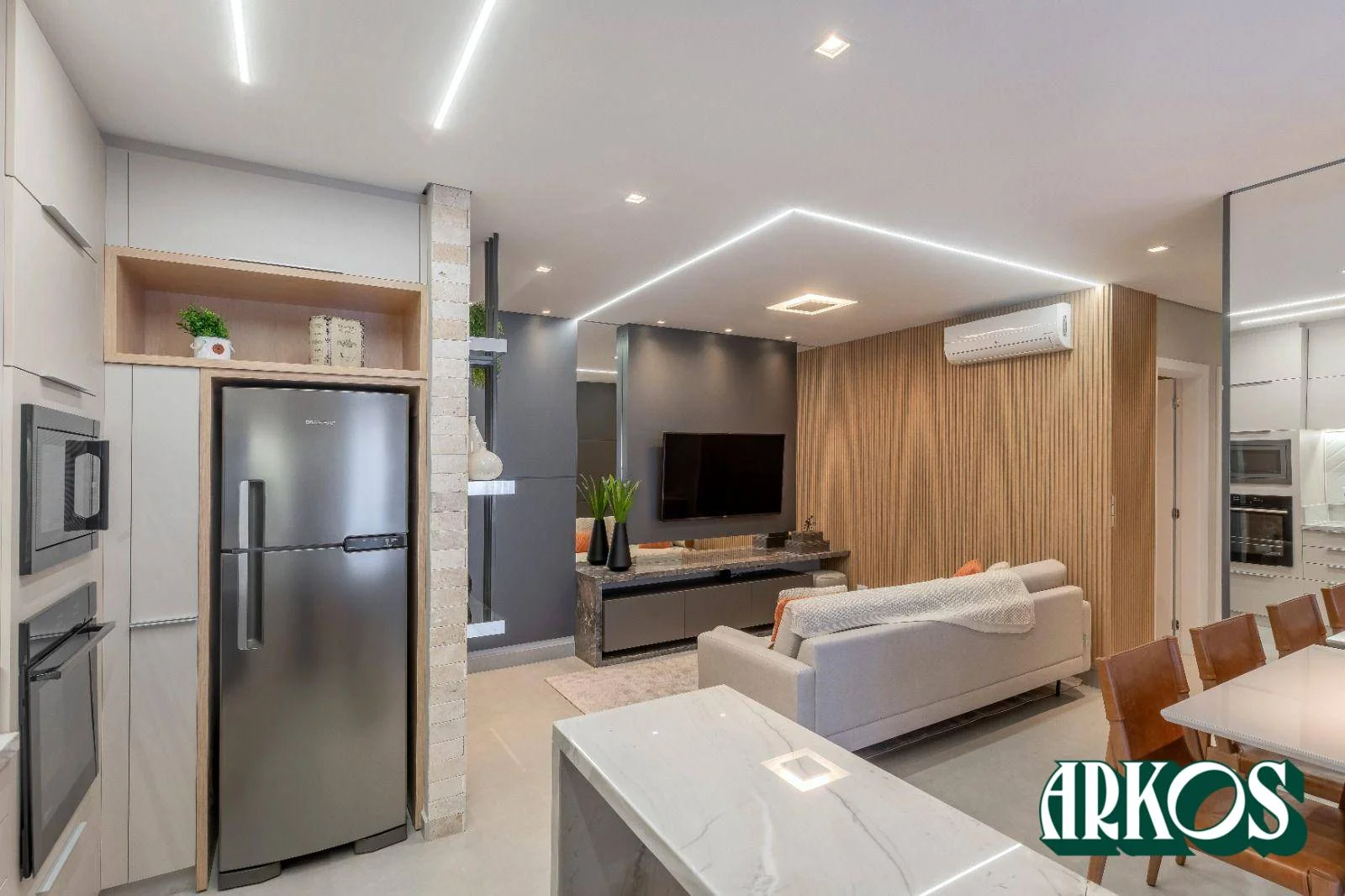 Apartamento com 3 dormitórios à venda, 79 m² por R$ 730.263 - Neva - Cascavel/PR