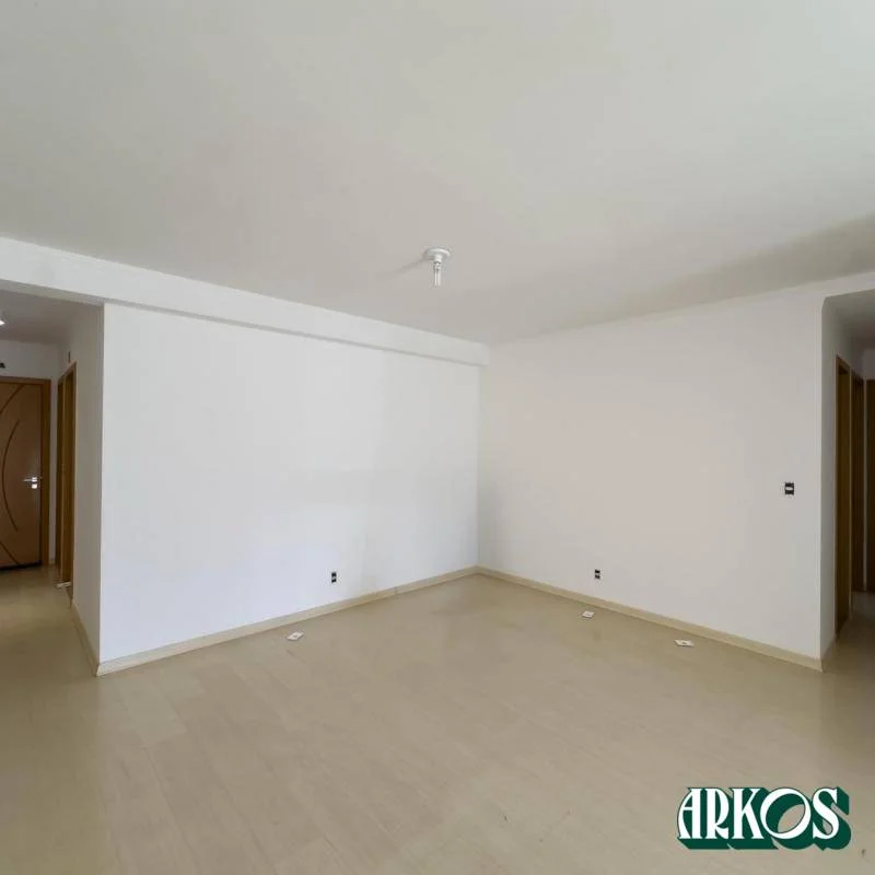Apartamento com 3 dormitórios à venda, 123 m² por R$ 849.000 - Centro - Cascavel/PR