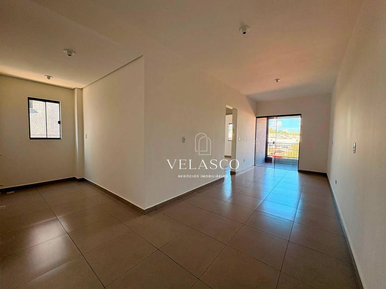 Apartamento com 2 dormitórios à venda, 50 m² por R$ 255.000 - Morumbi - Cascavel/PR