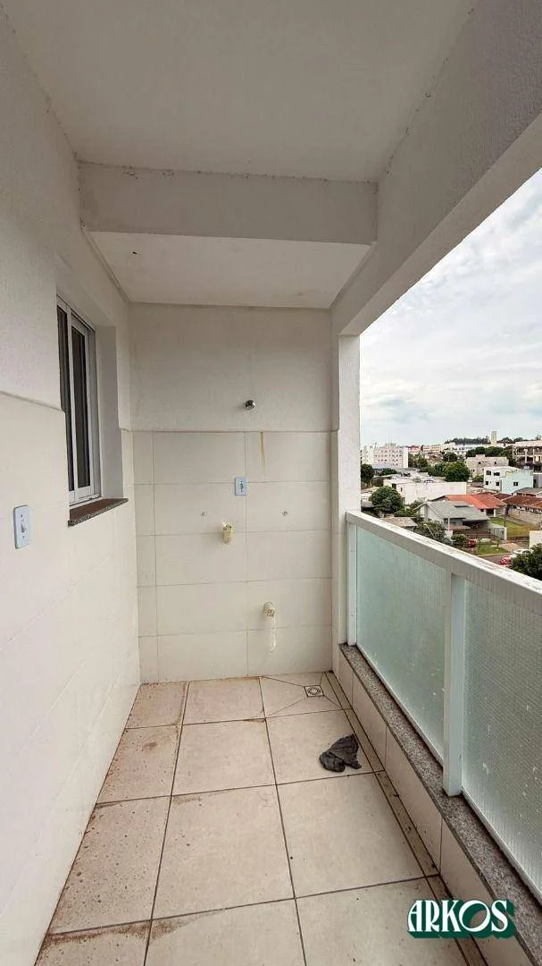 Apartamento com 2 dormitórios à venda, 59 m² por R$ 300.000,00 - Santa Cruz - Cascavel/PR