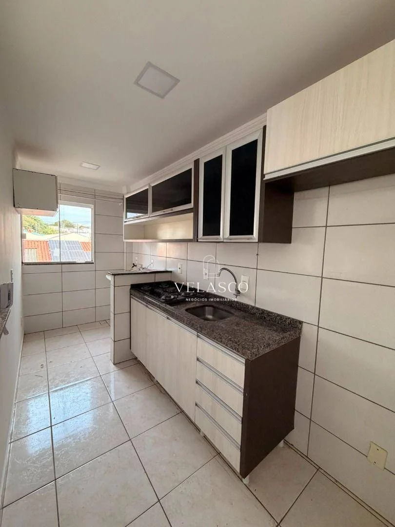 Apartamento com 2 dormitórios à venda, 54 m² por R$ 235.000 - Cascavel Velho - Cascavel/PR