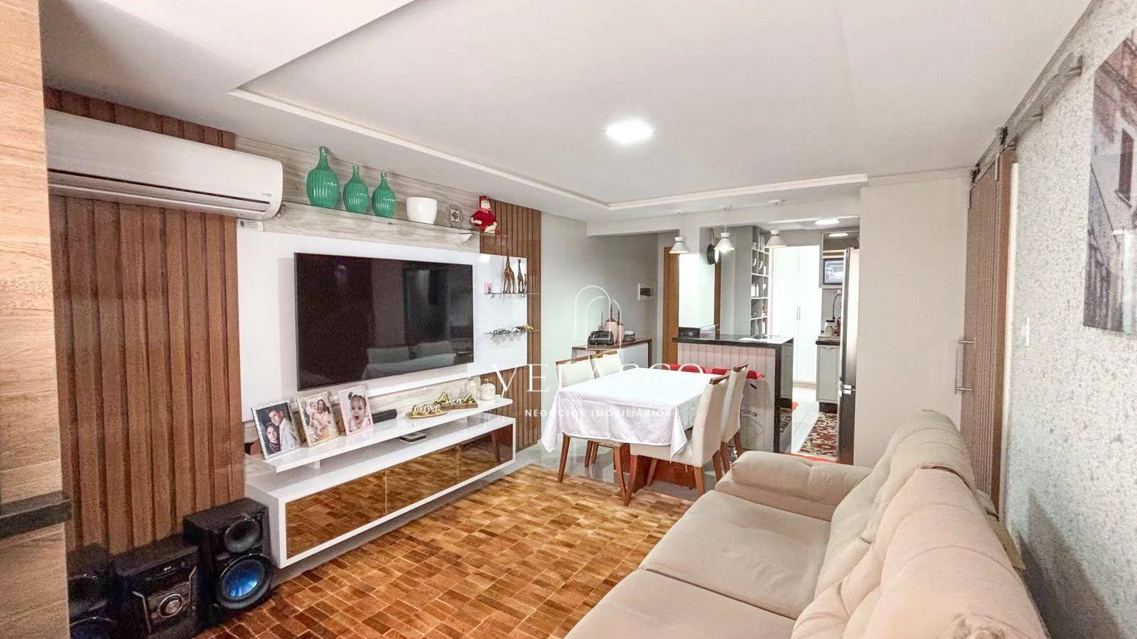 Apartamento com 2 dormitórios à venda, 57 m² por R$ 399.000 - Coqueiral - Cascavel/PR