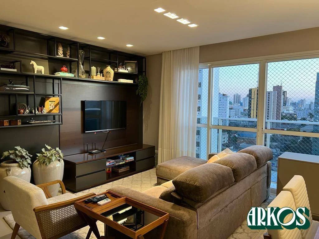 Apartamento com 3 dormitórios à venda, 135 m² por R$ 1.400.000,00 - Centro - Cascavel/PR