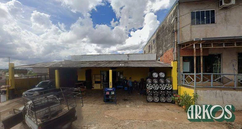 Barracão à venda, 450 m² por R$ 400.000,00 - Periolo - Cascavel/PR