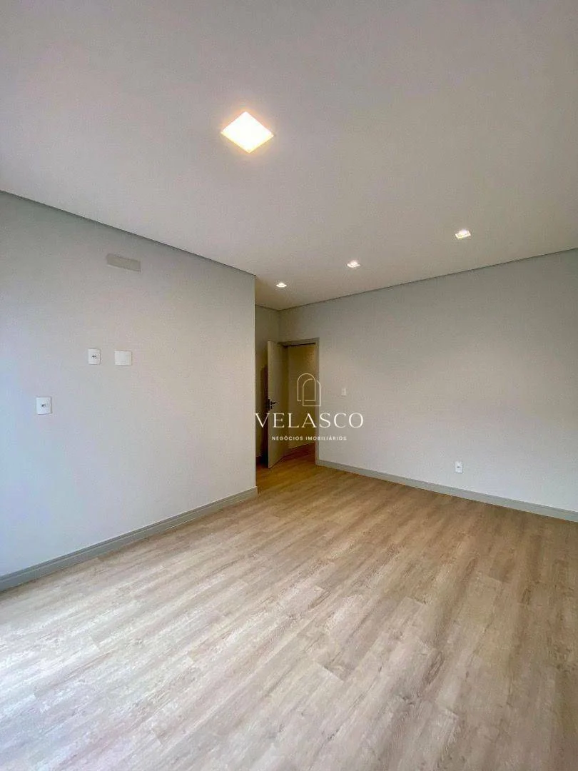 Casa com 3 dormitórios à venda, 232 m² por R$ 1.790.000,00 - Tropical II - Cascavel/PR