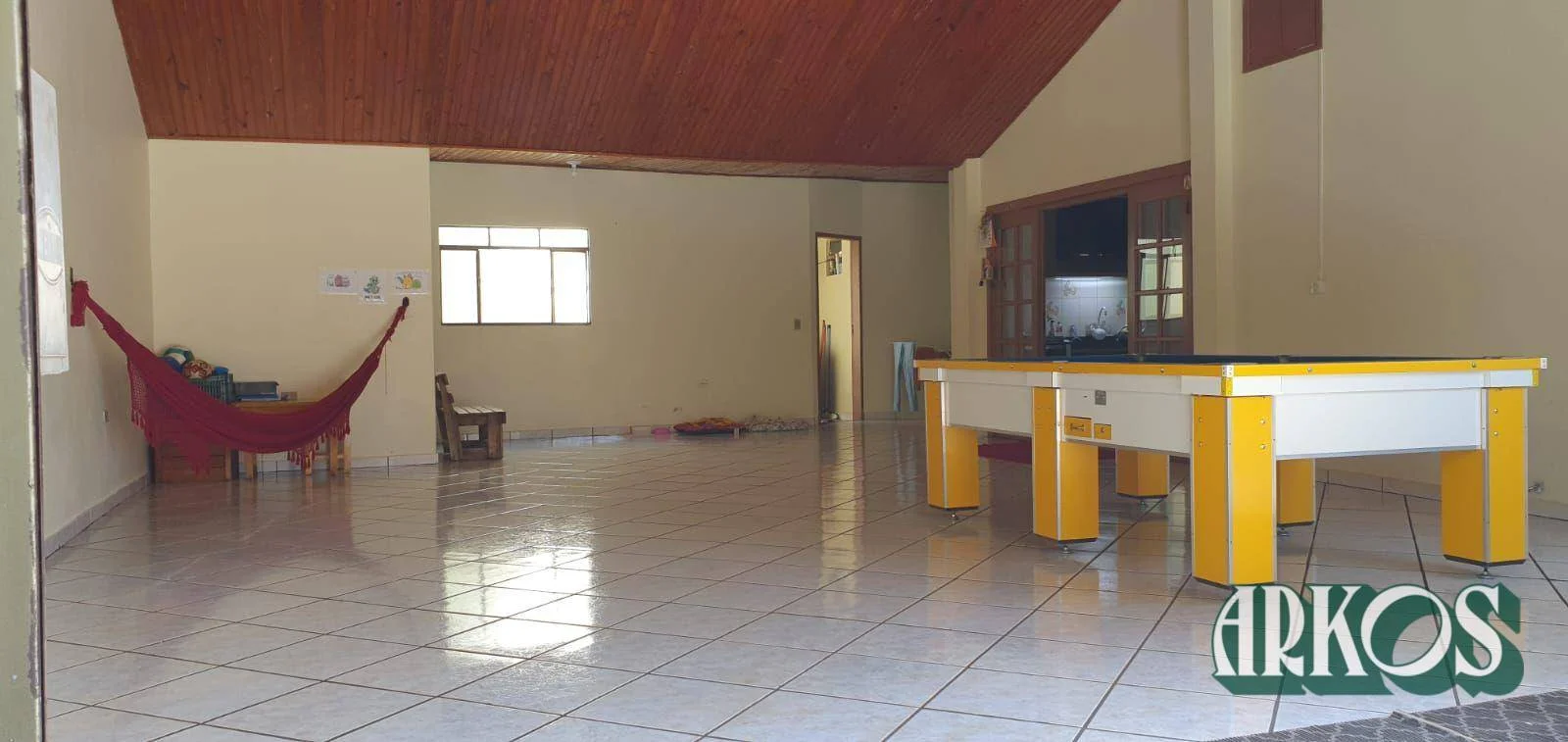 Casa com 3 dormitórios à venda, 180 m² por R$ 630.000 - Universitário - Cascavel/PR