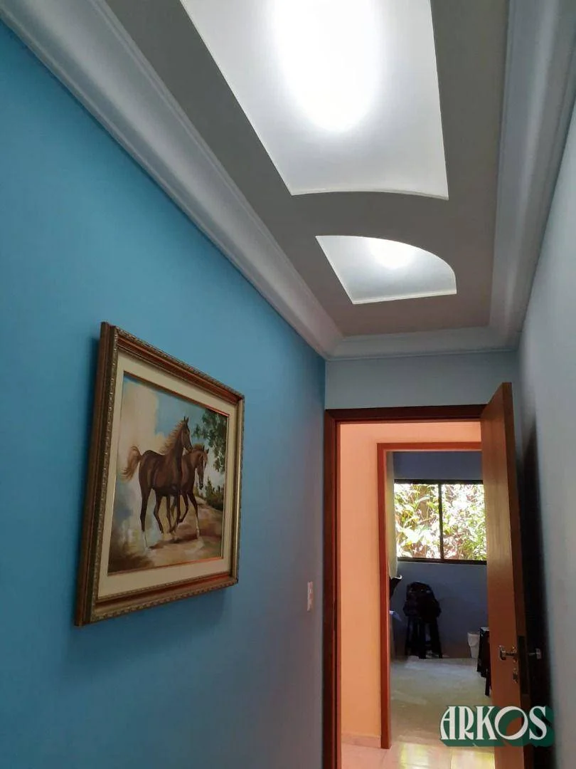 Casa com 3 dormitórios à venda, 250 m² por R$ 950.000,00 - Zona Rural - Boa Vista da Aparecida/PR