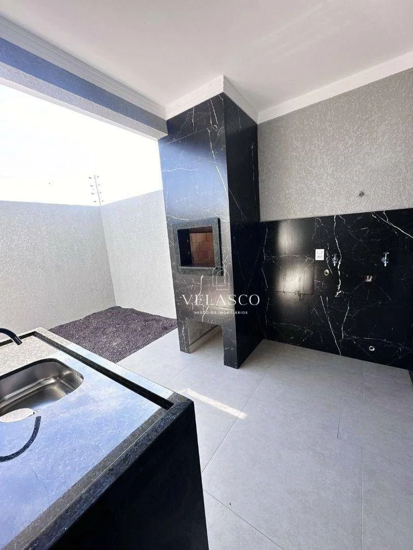 Casa com 3 dormitórios à venda, 84 m² por R$ 600.000,00 - Tropical IV - Cascavel/PR