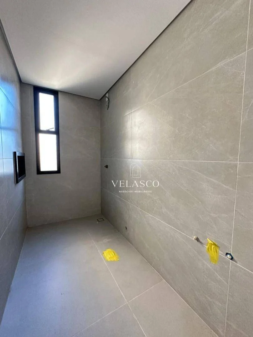 Casa com 3 dormitórios à venda, 158 m² por R$ 1.050.000 - Tropical II - Cascavel/PR