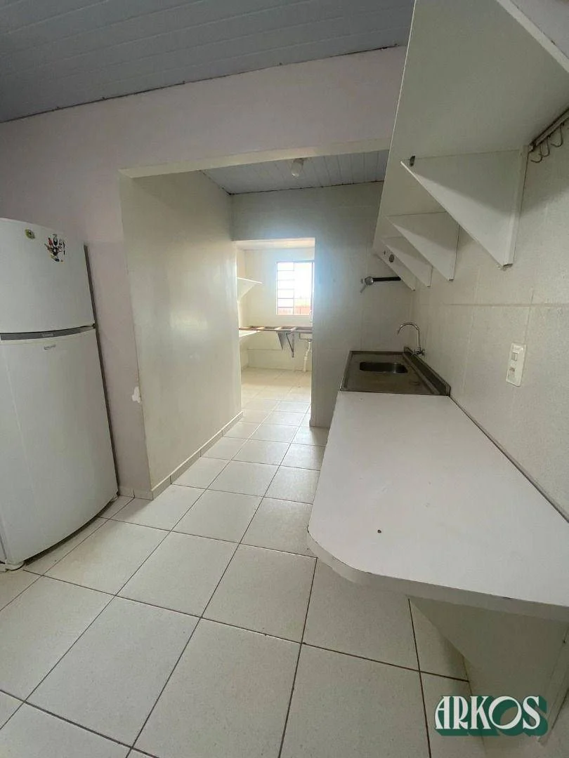 Casa com 2 dormitórios à venda por R$ 550.000 - Cascavel Velho - Cascavel/PR