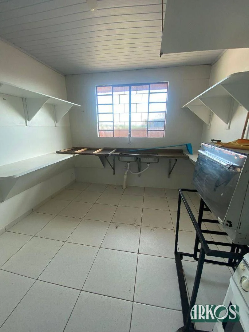 Casa com 2 dormitórios à venda por R$ 550.000 - Cascavel Velho - Cascavel/PR