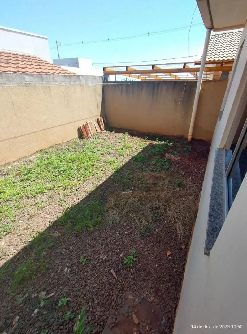 Casa com 2 dormitórios à venda, 66 m² por R$ 280.000 - Loteamento Novo Horizonte  - Cafelândia/PR