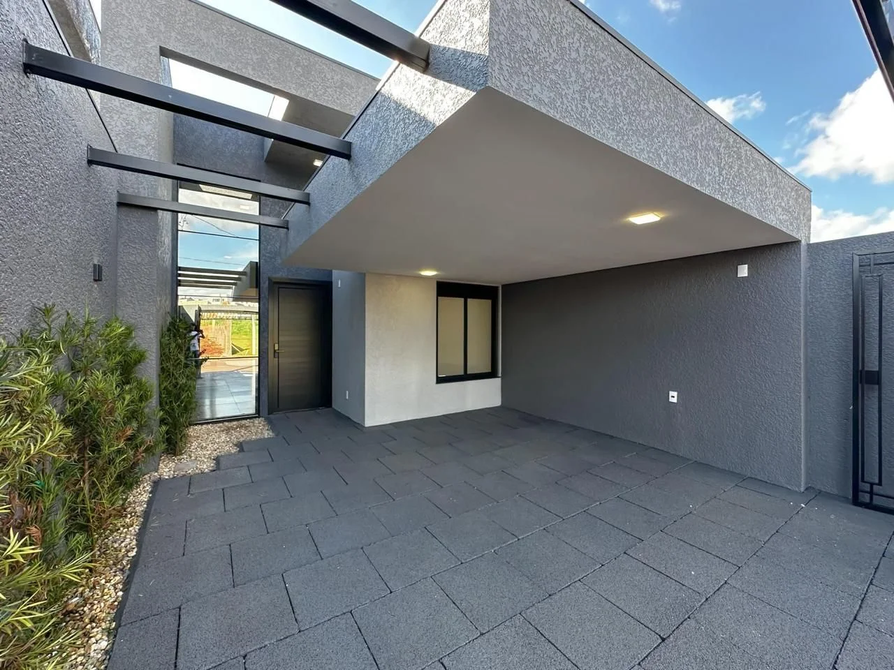 Casa Térrea Alto Padrão com 3 dormitórios à venda, 110 m² por R$ 610.000 - Viena - Cascavel/PR