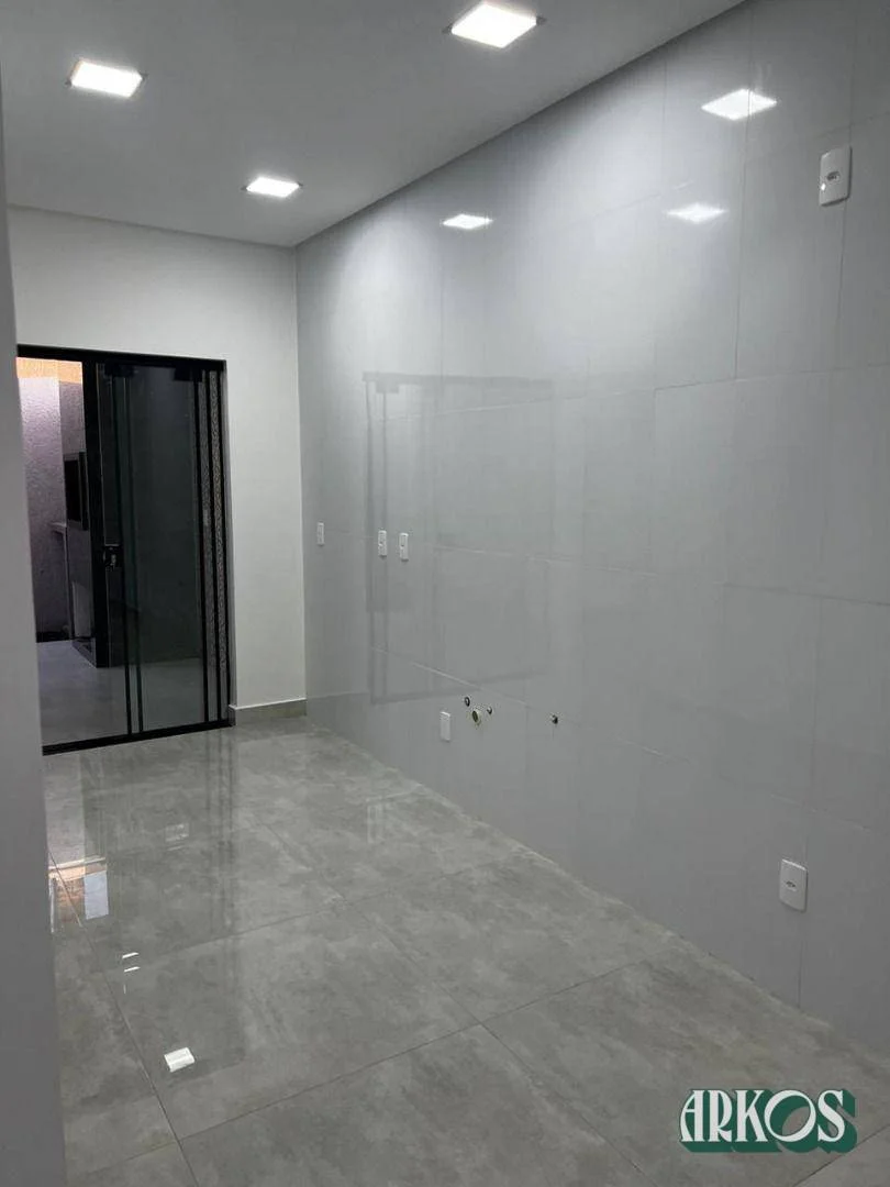 Casa com 3 dormitórios à venda, 77 m² por R$ 460.000 - Angra dos Reis - Cascavel/PR