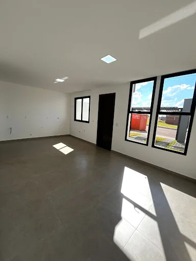 Casa com 3 dormitórios à venda, 91 m² por R$ 550.000,00 - Viena - Cascavel/PR
