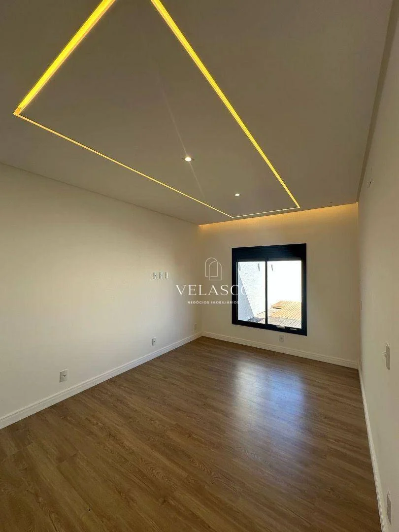 Casa com 3 dormitórios à venda, 180 m² por R$ 1.700.000 - Tropical III - Cascavel/PR