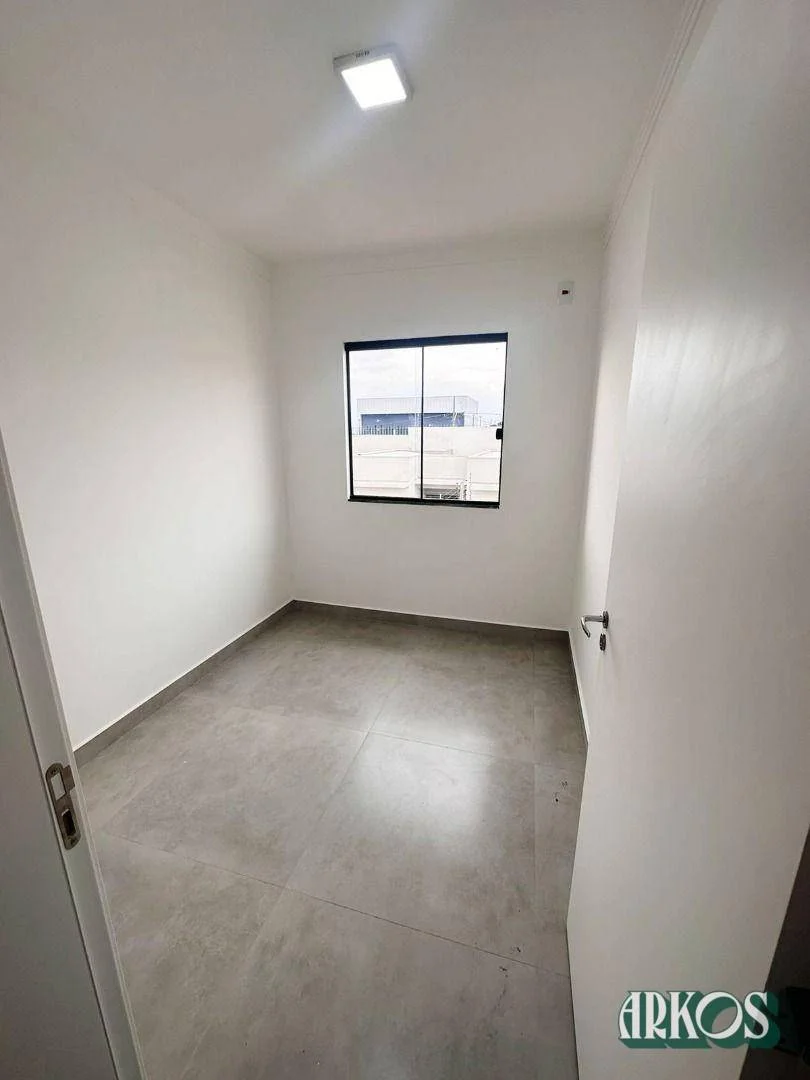 Casa com 2 dormitórios à venda, 80 m² por R$ 447.900,00 - Angra dos Reis - Cascavel/PR