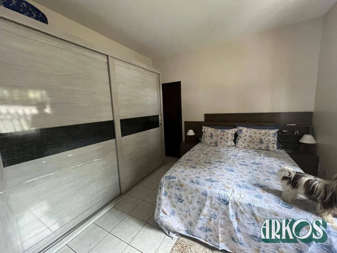 Casa com 5 dormitórios à venda, 208 m² por R$ 1.600.000,00 - Neva - Cascavel/PR