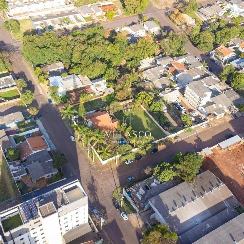 Casa com 4 dormitórios à venda, 350 m² por R$ 4.690.000,00 - Neva - Cascavel/PR