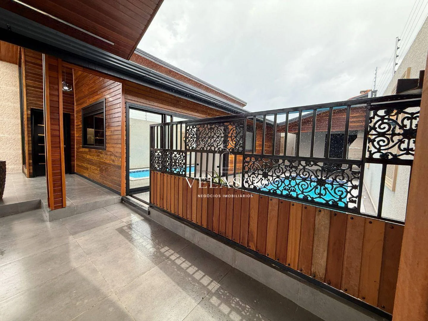 Casa com 3 dormitórios à venda, 143 m² por R$ 1.040.000 - Recanto Tropical - Cascavel/PR