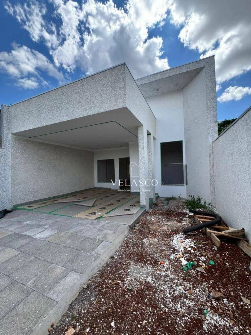 Casa com à venda com 138 m² por R$ 750.000 - Universitário - Cascavel/PR
