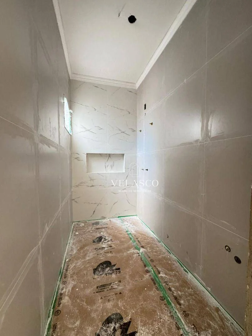 Casa com à venda com 138 m² por R$ 750.000 - Universitário - Cascavel/PR