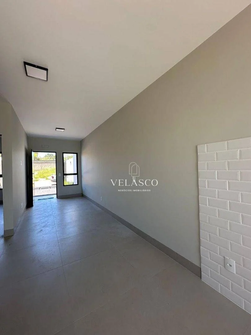 Casa com 2 dormitórios à venda, 57 m² por R$ 335.000 - Interlagos - Cascavel/PR