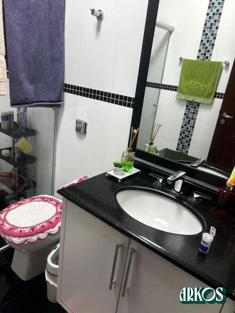 Casa com 4 dormitórios à venda, 286 m² por R$ 1.800.000,00 - Vila Tolentino - Cascavel/PR