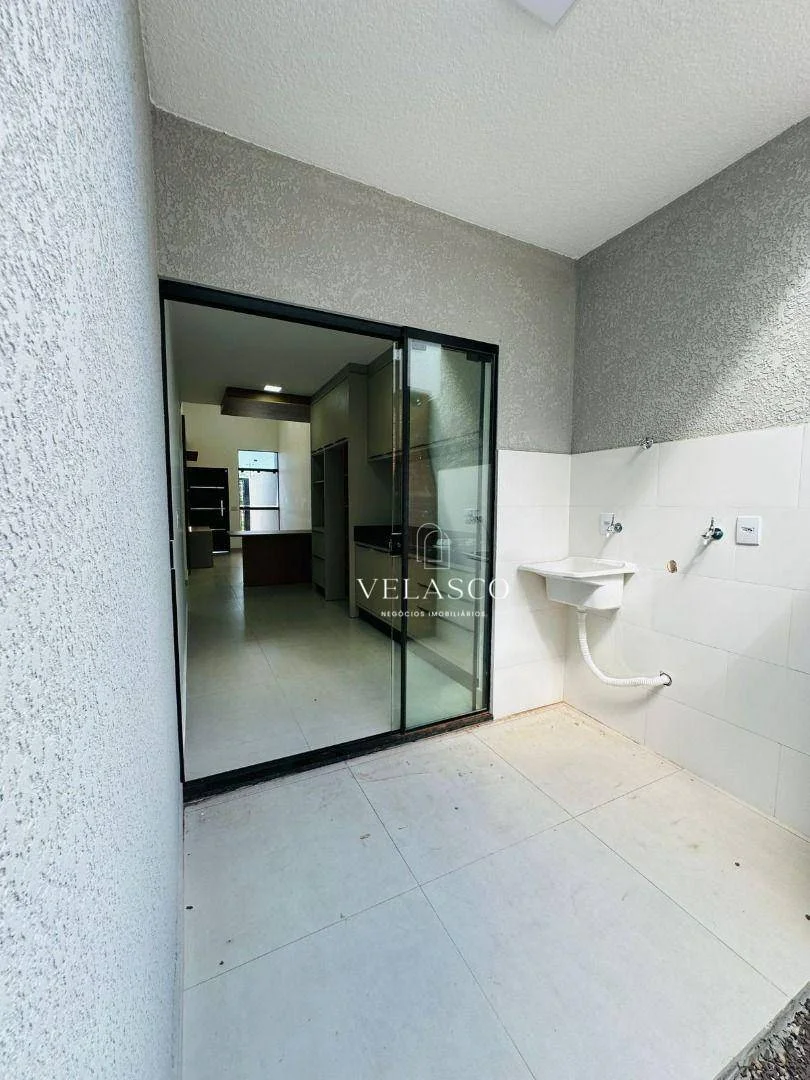 Casa com 2 suítes à venda, 60 m² por R$ 378.000 - Esmeralda - Cascavel/PR