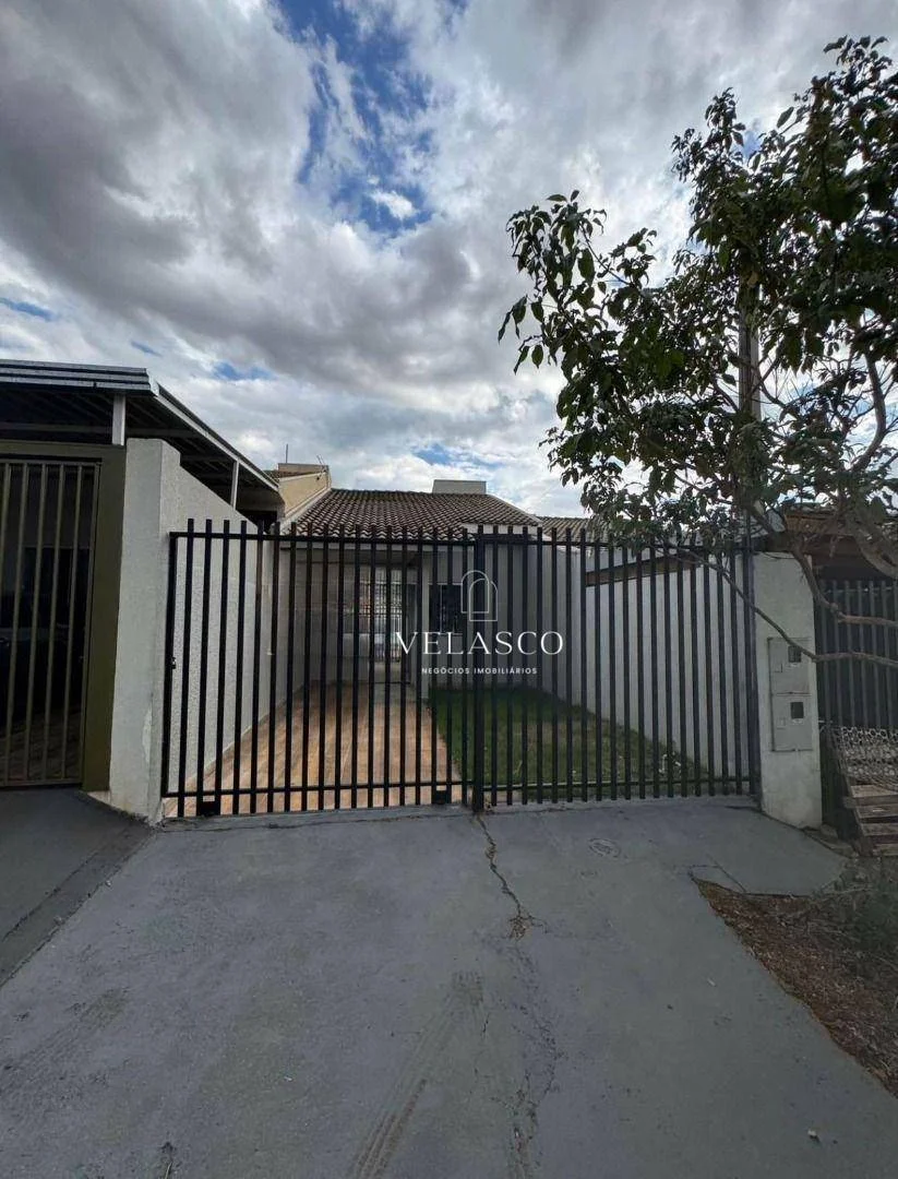 Casa com 2 dormitórios à venda por R$ 250.000 - Interlagos - Cascavel/PR