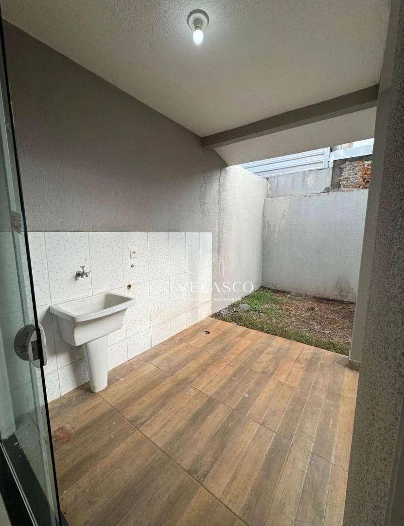 Casa com 2 dormitórios à venda por R$ 250.000 - Interlagos - Cascavel/PR