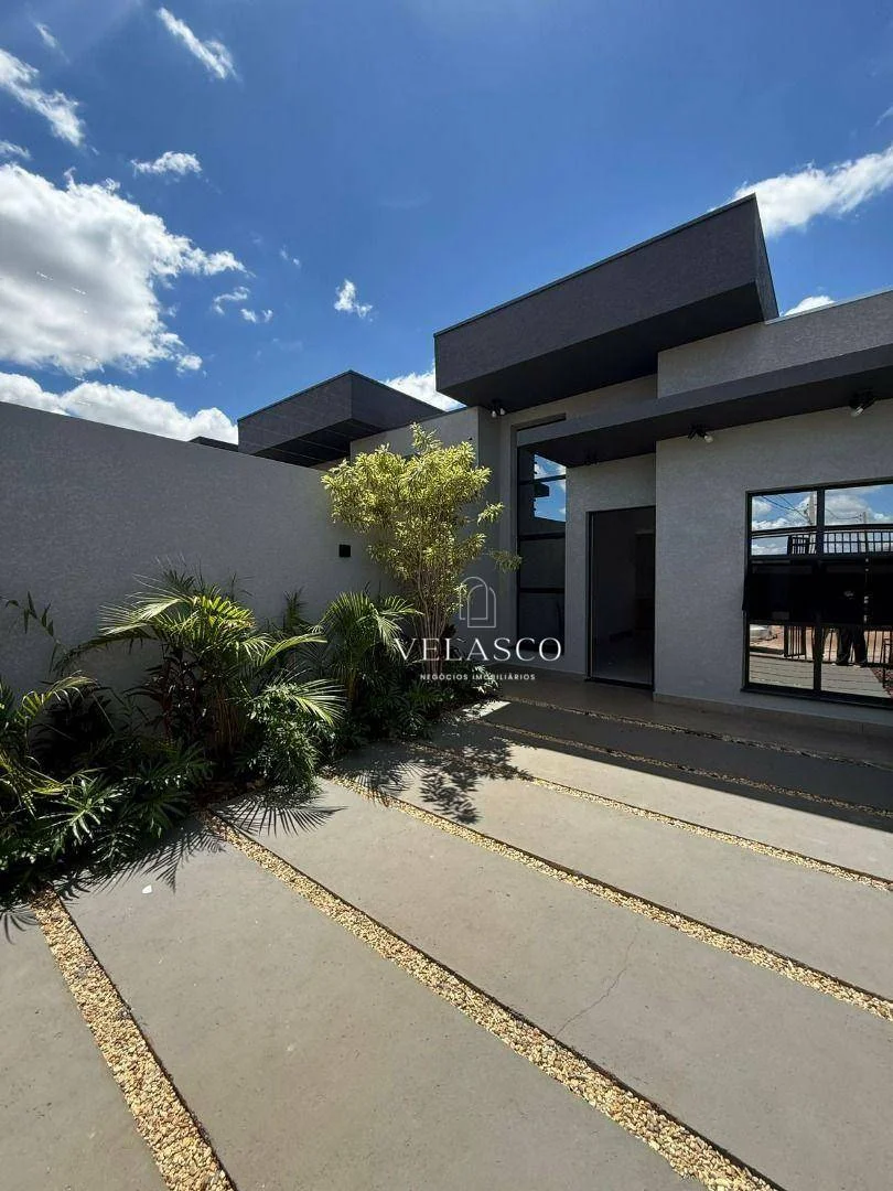 Casa com 2 dormitórios esemimobiliada à venda, 70 m² por R$  - Interlagos - Cascavel/PR