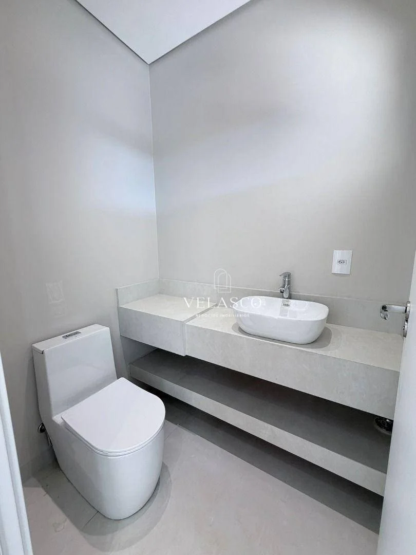 Casa com 3 dormitórios à venda