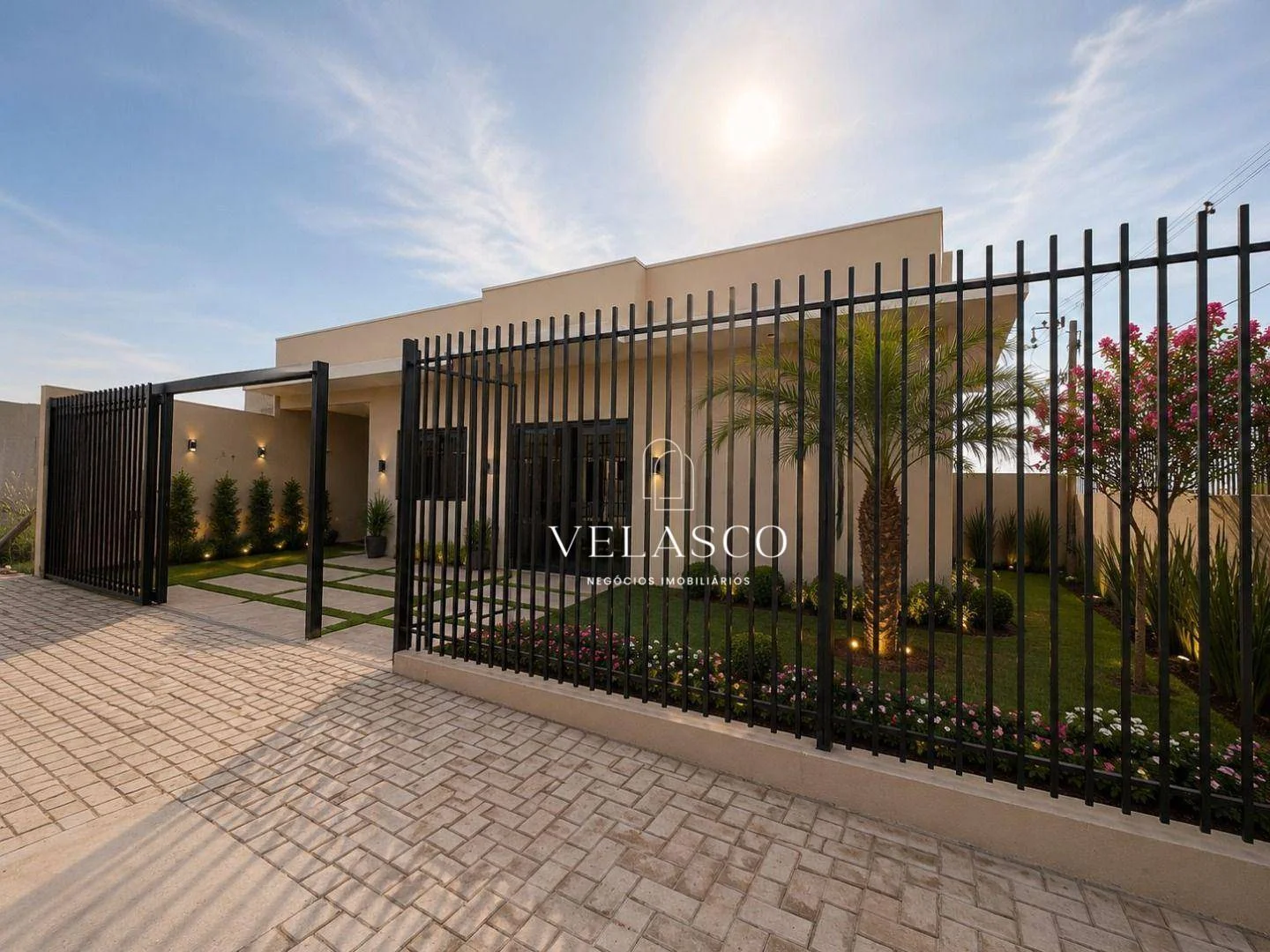 Casa com 2 dormitórios à venda, 78 m² por R$ 550.000 - Esmeralda - Cascavel/PR