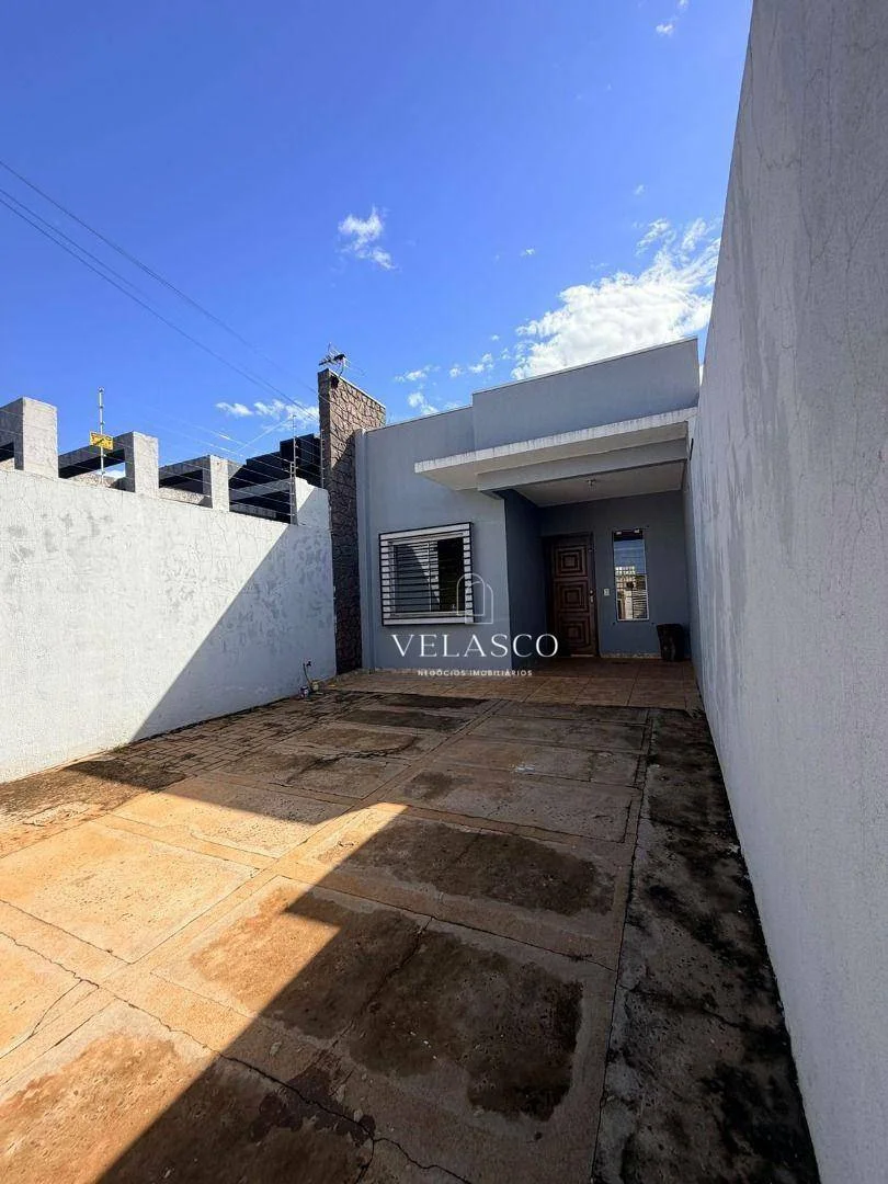 Casa com 2 dormitórios à venda, 60 m² por R$ 400.000 - Floresta - Cascavel/PR