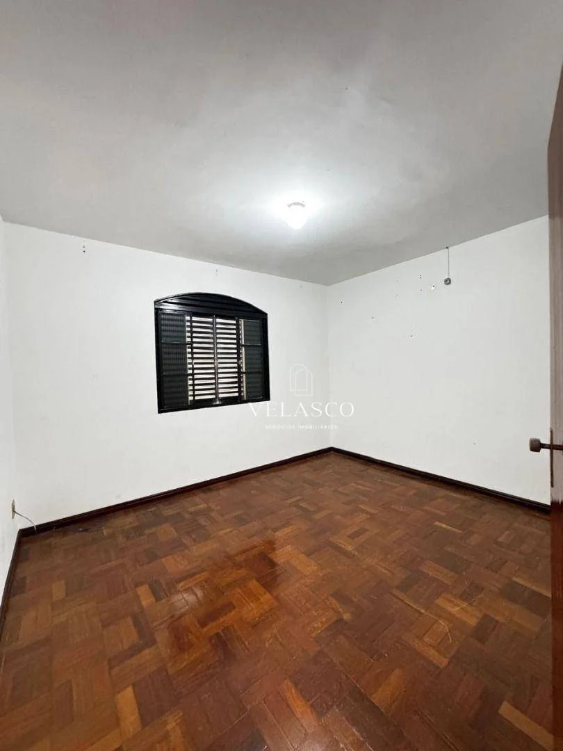 Casa com 3 dormitórios à venda, 130 m² por R$ 580.000 - 14 de Novembro - Cascavel/PR
