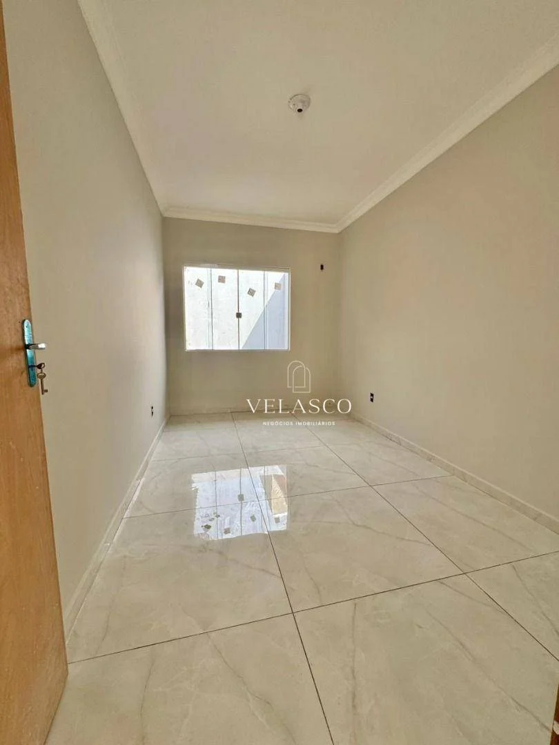 Casa com 2 dormitórios à venda, 60 m² por R$ 340.000 - Esmeralda - Cascavel/PR