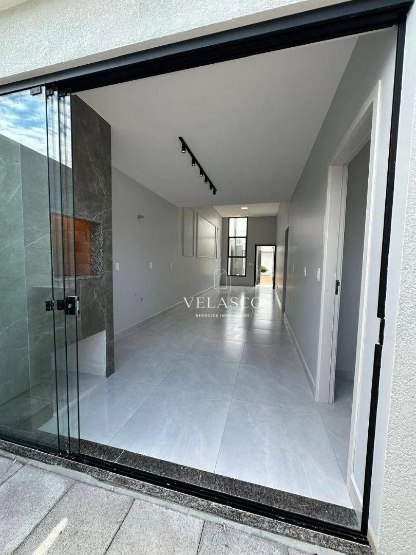 Casa com 3 dormitórios à venda, 78 m² por R$ 480.000,00 - 14 de Novembro - Cascavel/PR