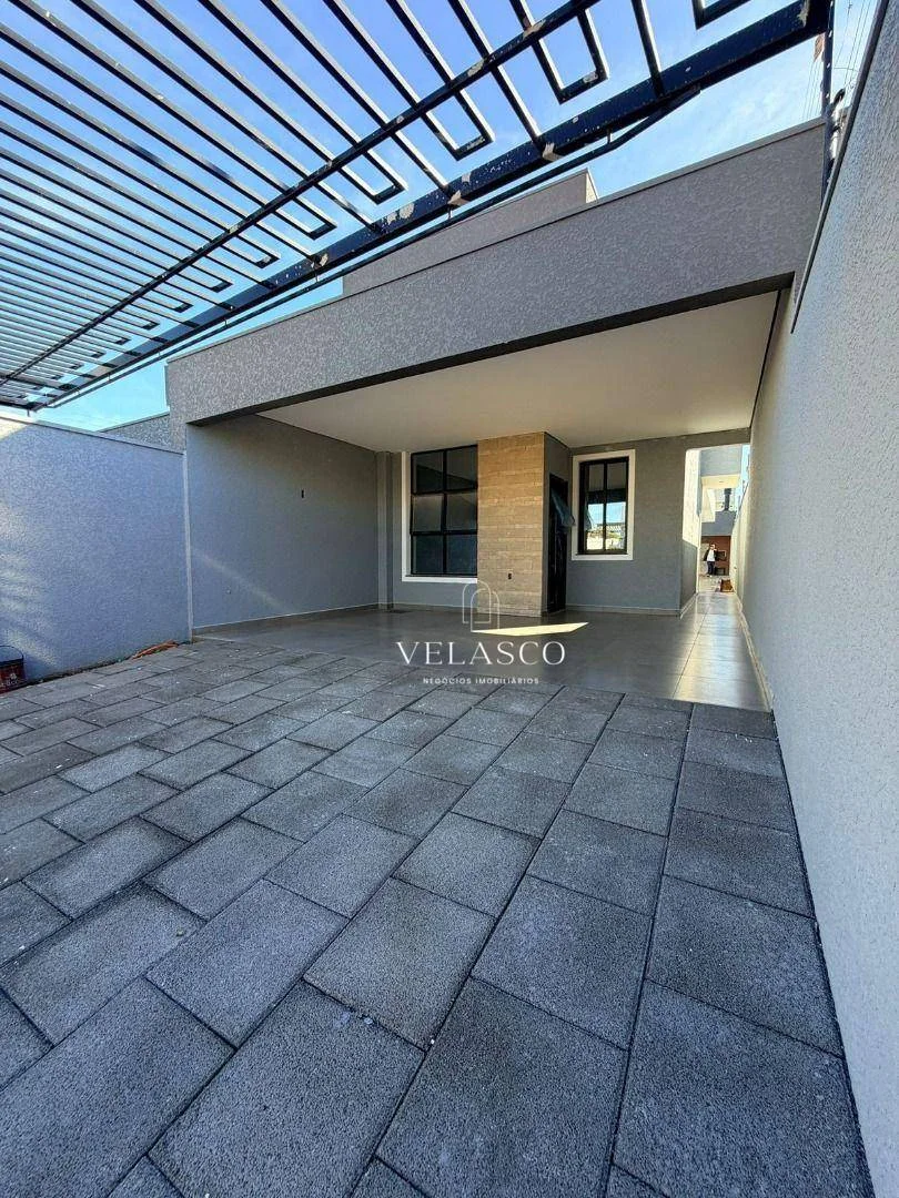 Casa com 3 dormitórios à venda, 124 m² por R$ 829.000,00 - Claudete - Cascavel/PR
