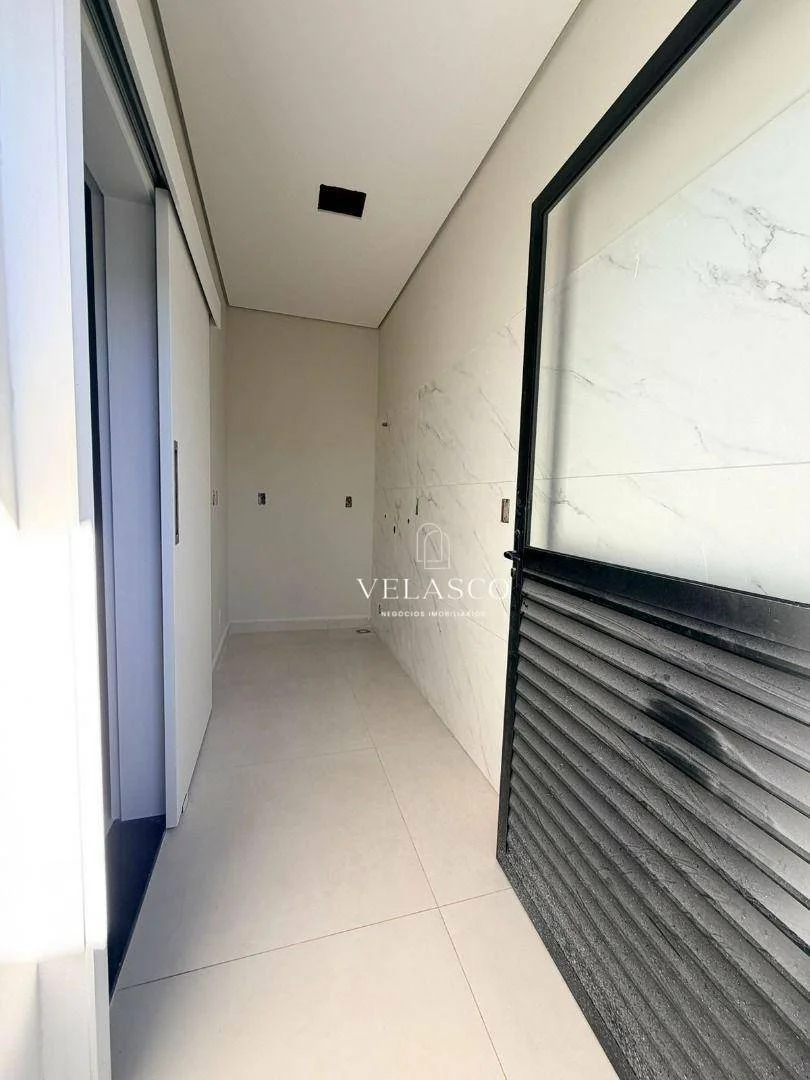 Casa com 3 dormitórios à venda, 124 m² por R$ 829.000,00 - Claudete - Cascavel/PR