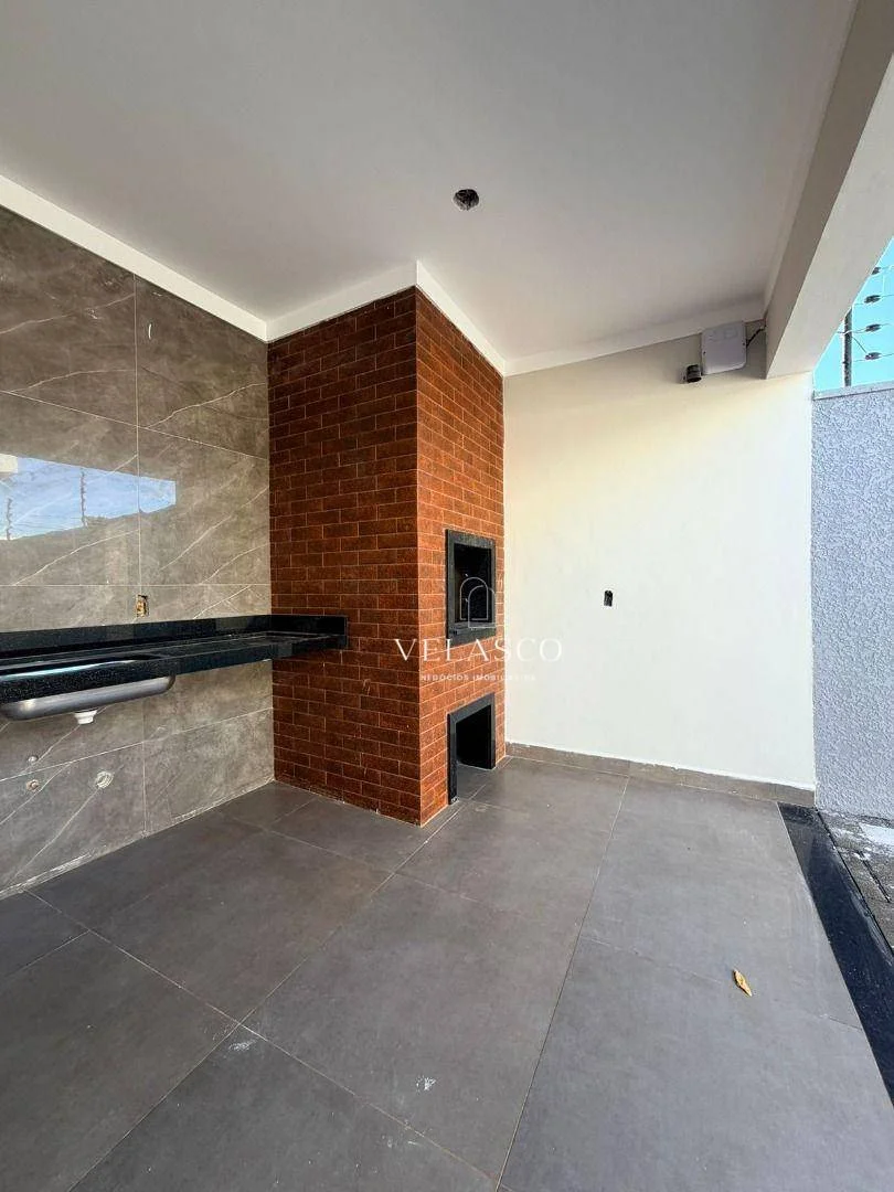 Casa com 3 dormitórios à venda, 124 m² por R$ 829.000,00 - Claudete - Cascavel/PR
