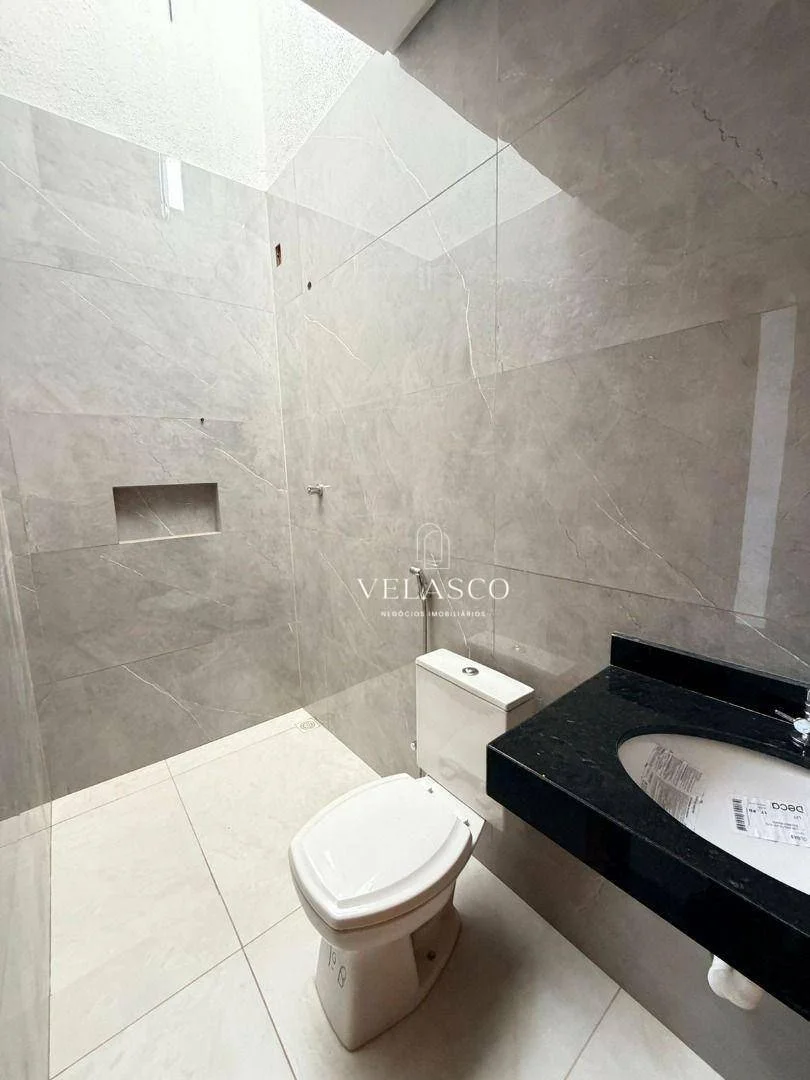 Casa com 2 dormitórios à venda, 62 m² por R$ 370.000 - Esmeralda - Cascavel/PR