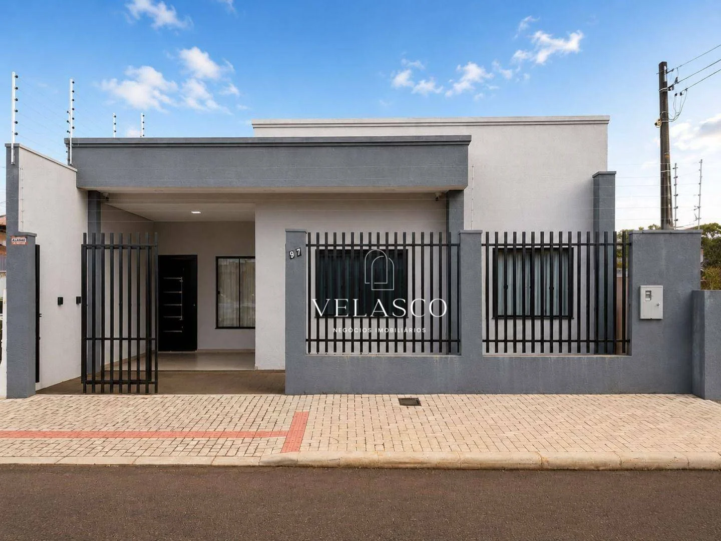 Casa com 3 dormitórios à venda, 79 m² por R$ 550.000 - Nova Cidade - Cascavel/PR